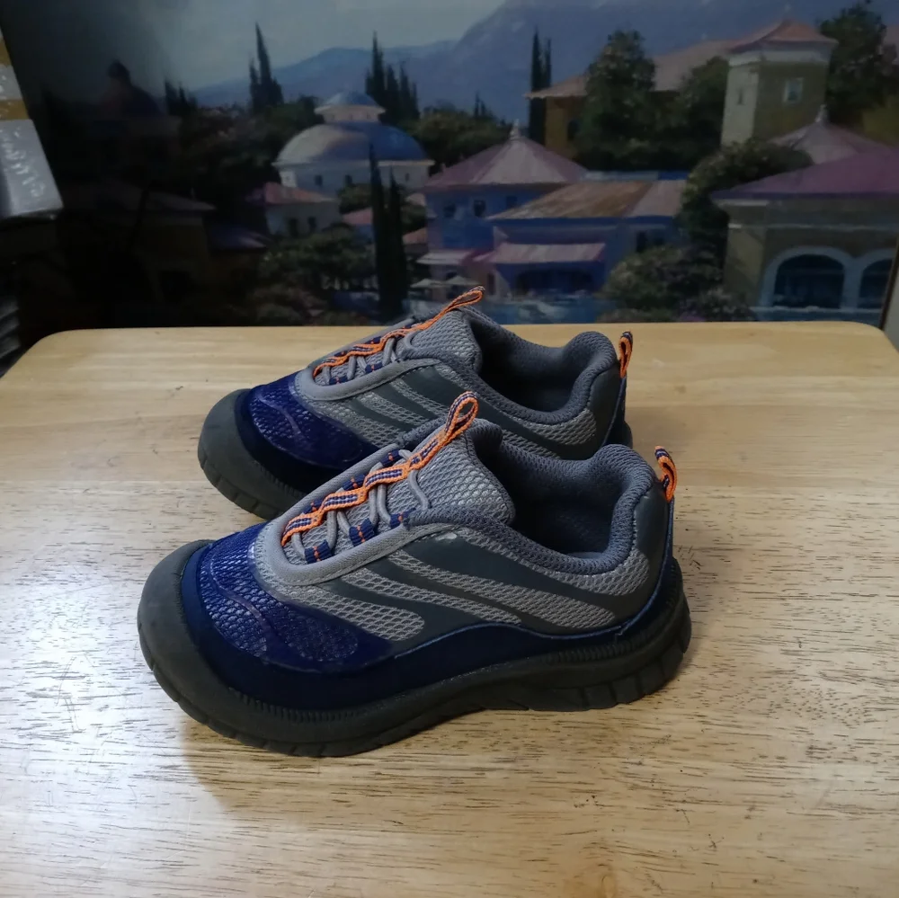 OshKosh B'gosh Toddler Boy Sneakers 👦